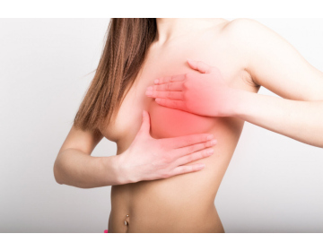 Крисси Тейген удалила свои грудные имплантаты: пять вещей, которые нужно знать, если вы рассматриваете эту процедуру